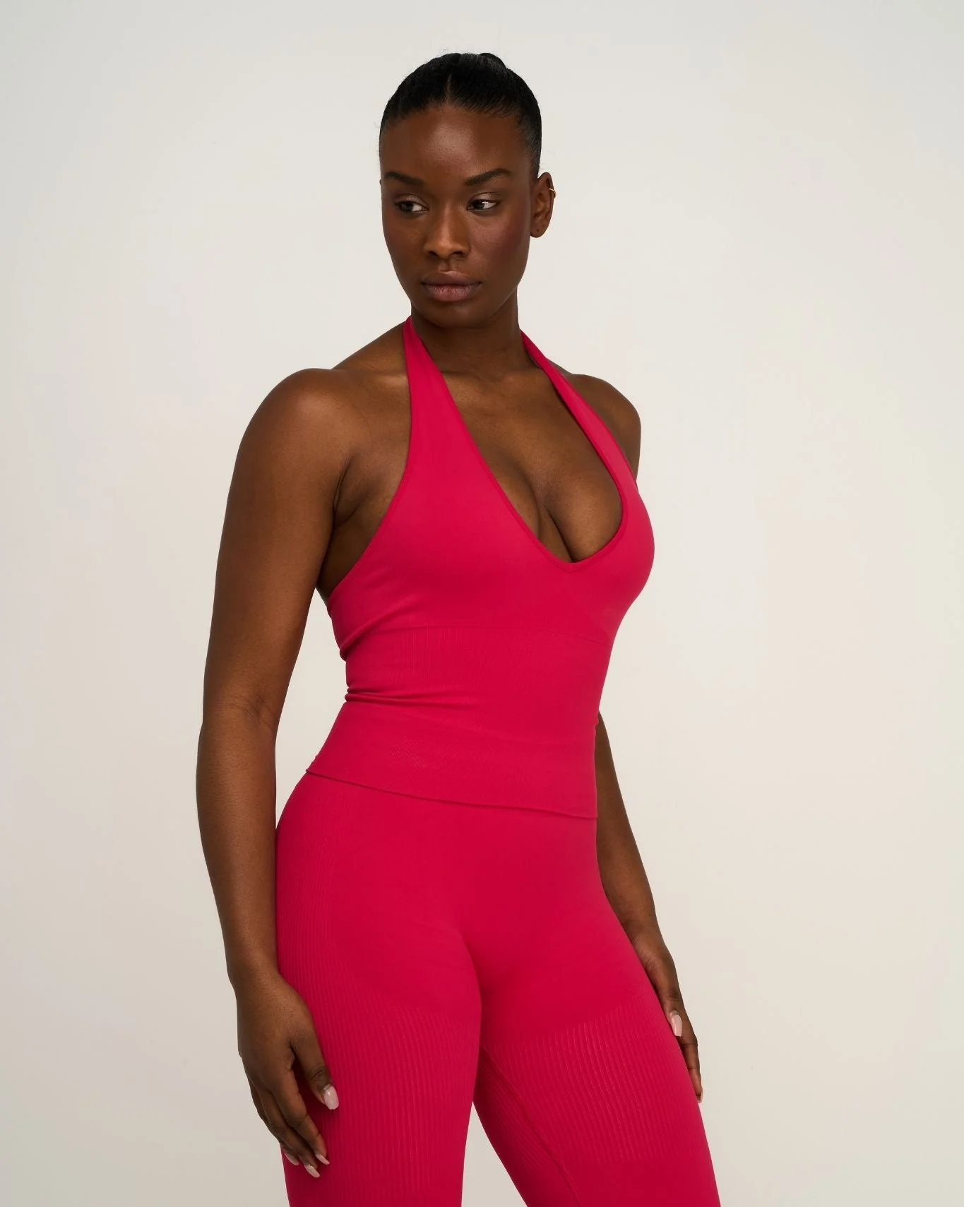 Elevate™ Sculpting Seamless Halterneck Top | Strawberry - Image 4