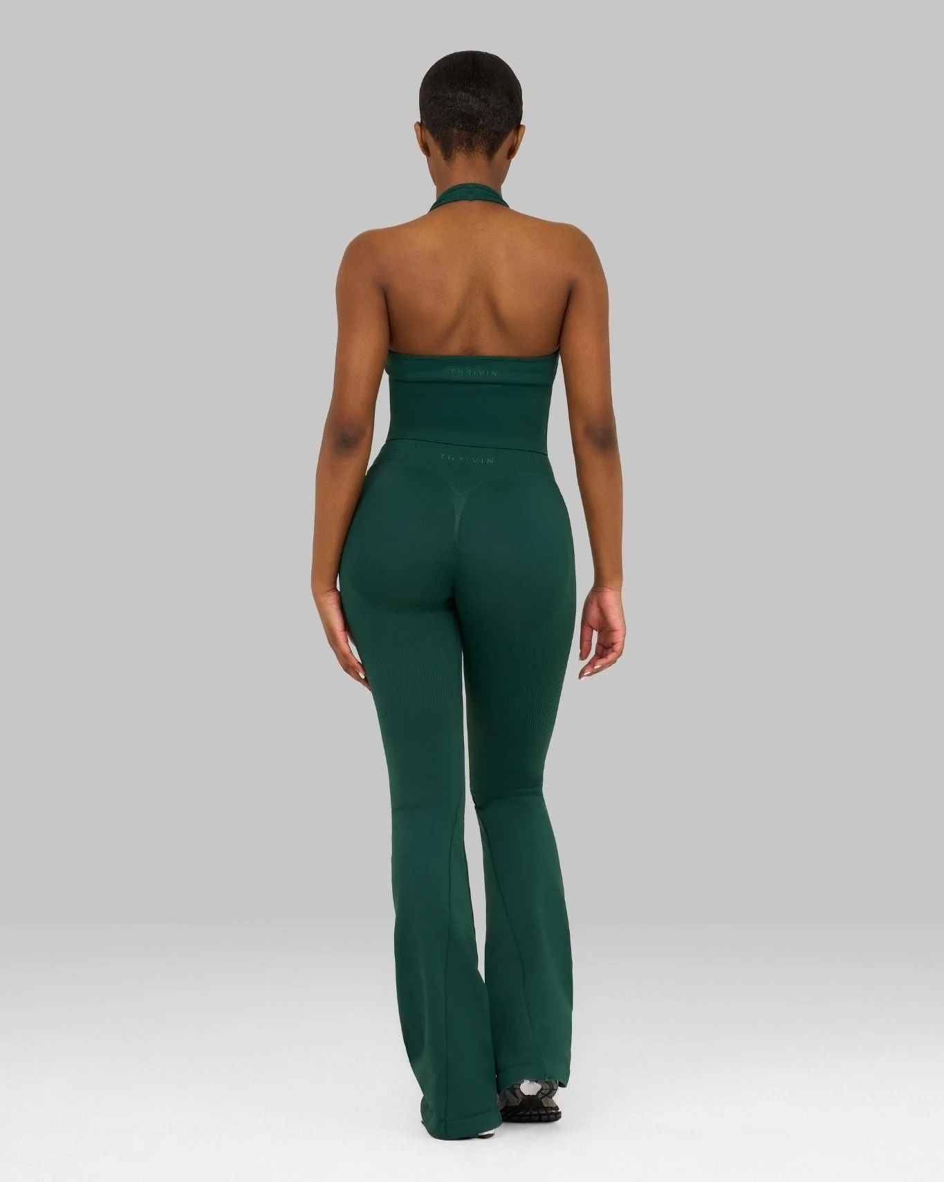 Elevate™ Sculpting Mid V-Waist Scrunch Flare | Pine Green - Image 4