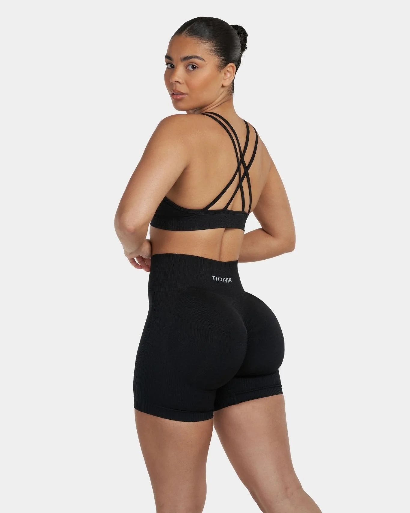 V-Neck Sculpt Seamless Bra | Night Black - Image 3